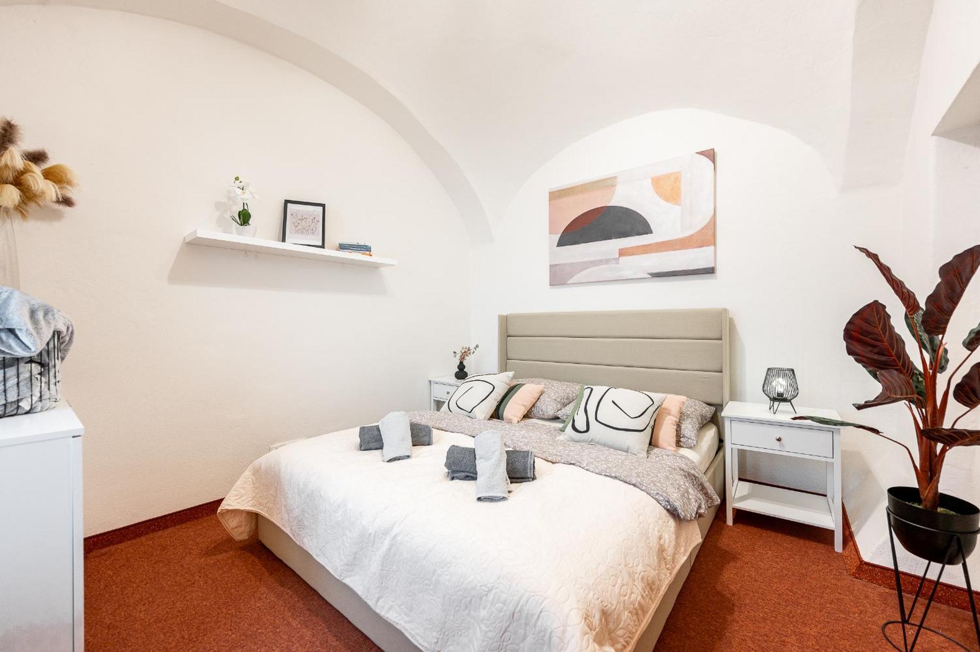 K1 Piatok Sobota Disco Cez Tyzden Tichy Apartman Košice Extérieur photo