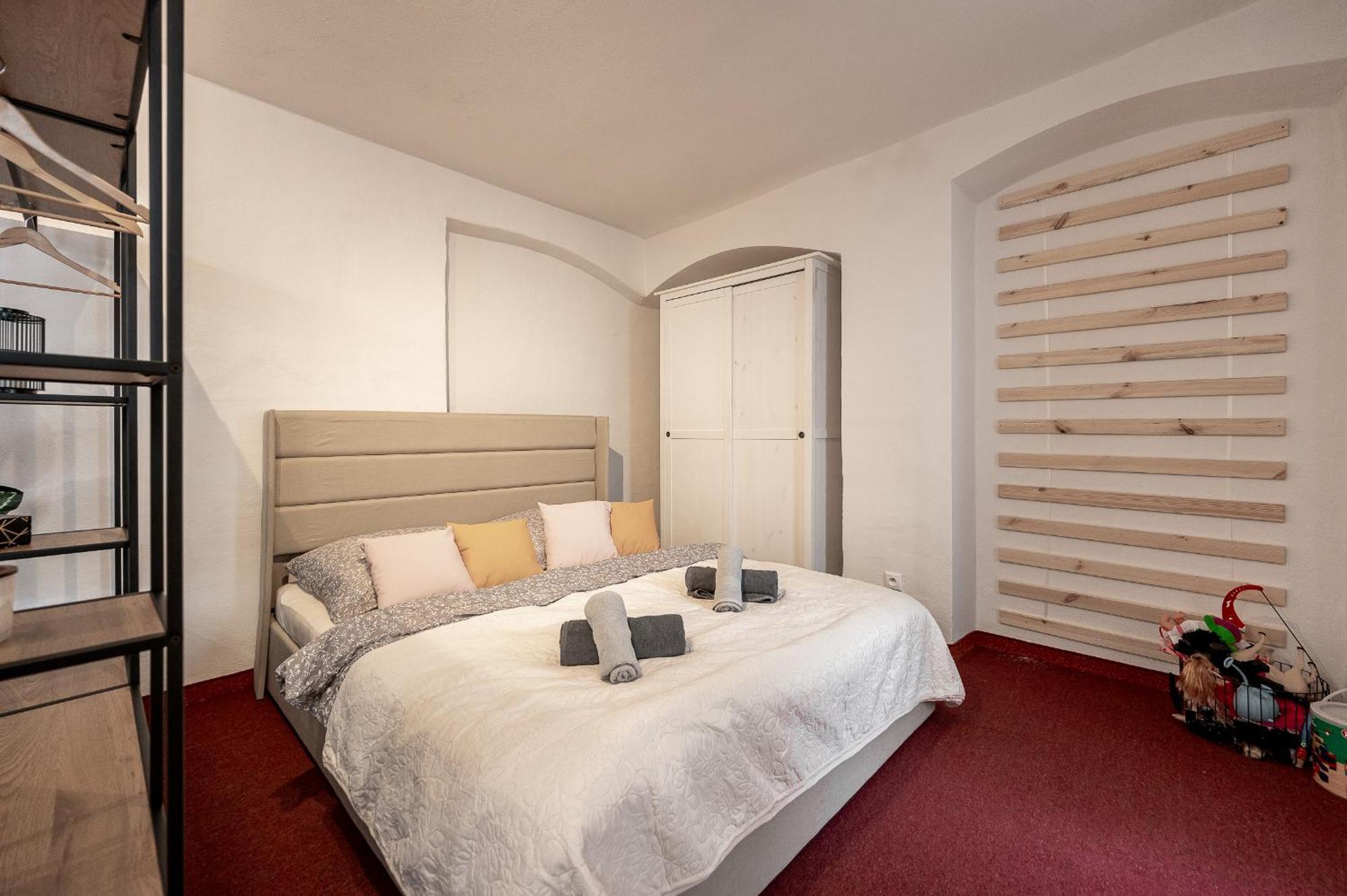 K1 Piatok Sobota Disco Cez Tyzden Tichy Apartman Košice Extérieur photo