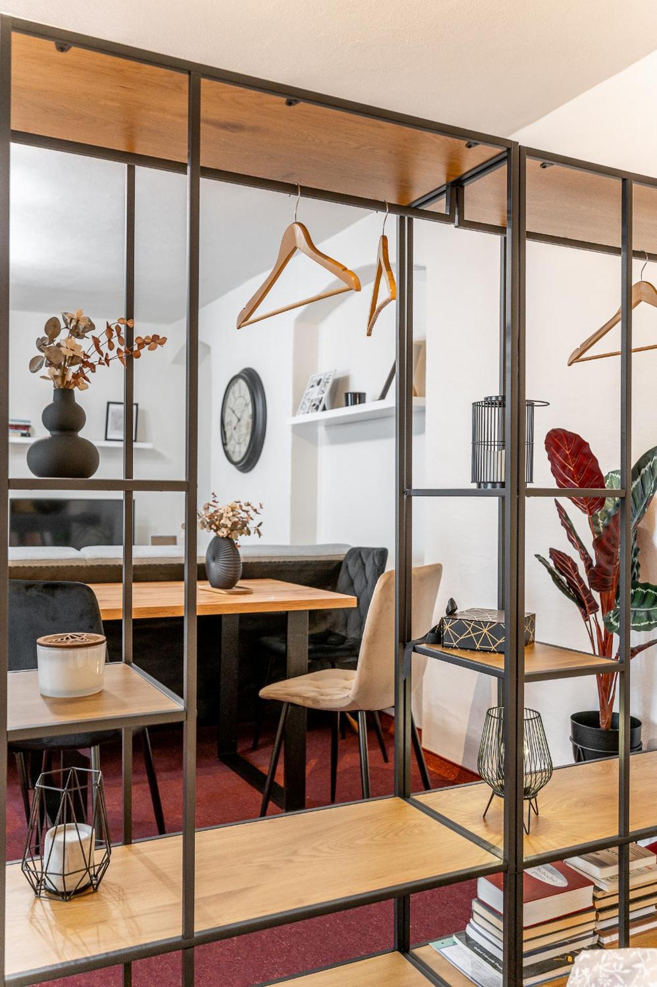 K1 Piatok Sobota Disco Cez Tyzden Tichy Apartman Košice Extérieur photo