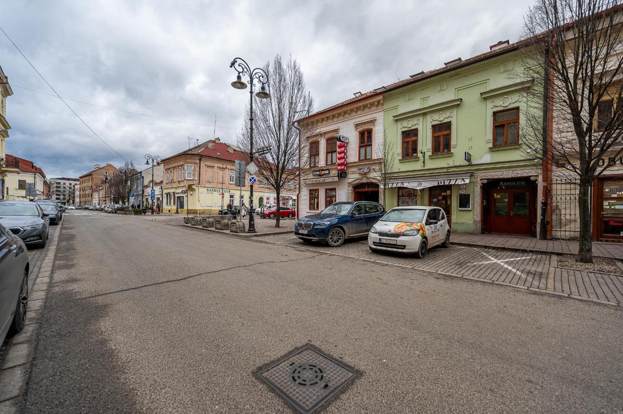 K1 Piatok Sobota Disco Cez Tyzden Tichy Apartman Košice Extérieur photo